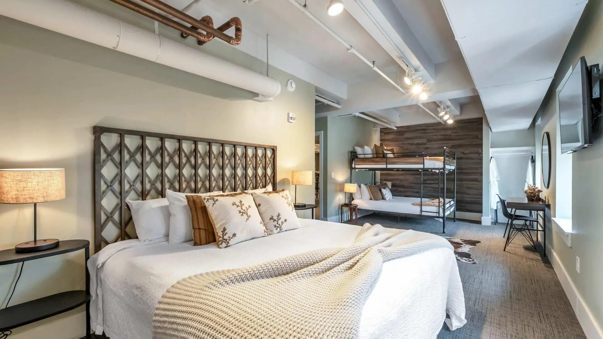 Nashville Honky Tonk Suite 6 Bedroom By Maddox Hotel Apartment