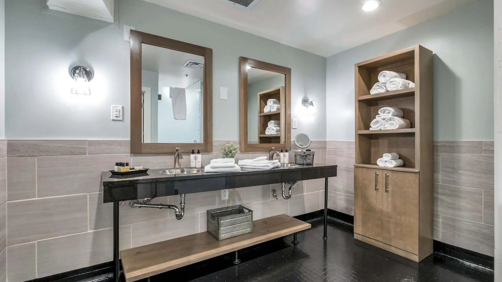 Nashville Honky Tonk Suite 6 Bedroom By Maddox Hotel Apartment