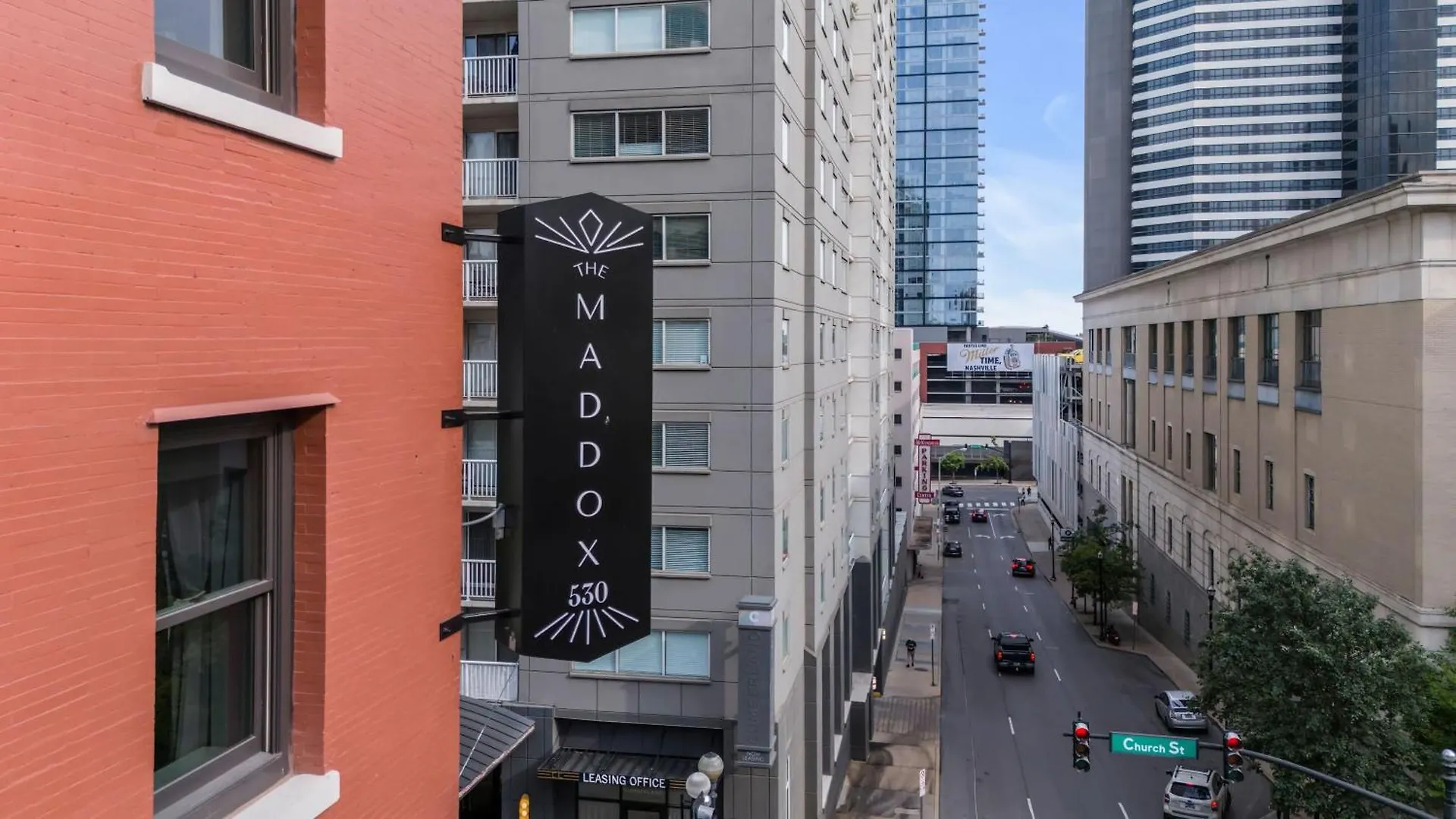 Apartment Nashville Honky Tonk Suite 6 Bedroom By Maddox Hotel