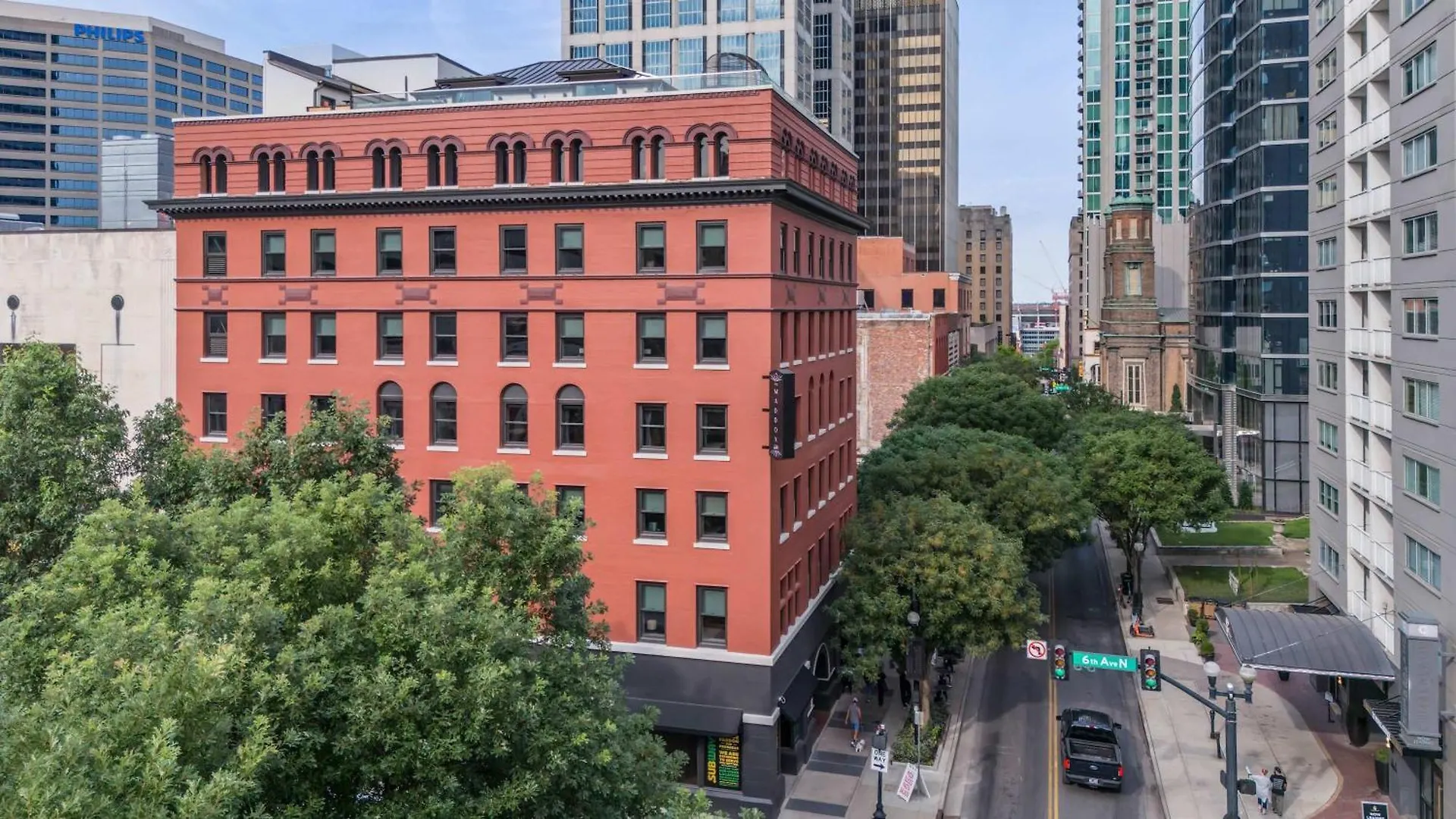Nashville Honky Tonk Suite 6 Bedroom By Maddox Hotel 0*,  United States